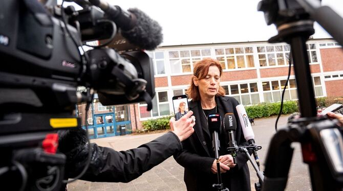 Nach Messerattacke in Zug zwischen Kiel und Hamburg