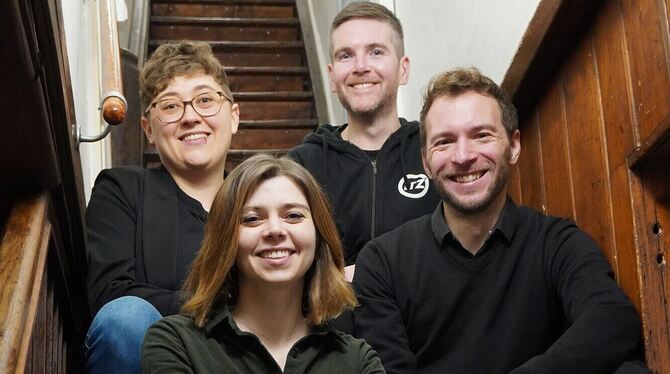 Das Leitungsteam des Zimmertheaters (von links): Corinna Huber und Jana Gmelin (Dramaturgie) und Dieter Ripberger und Peer Mia R