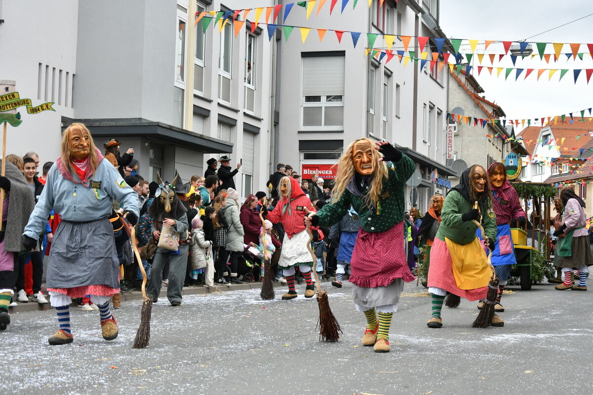 500_0002FOTO Jürgen Meyer Ommzug