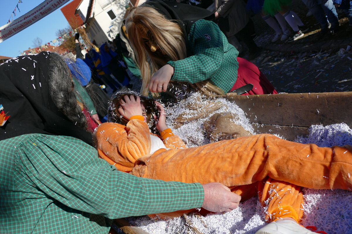 20230221SteinhilbenUmzug_56