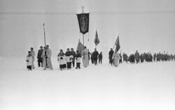 Bei der Eisprozession im Jahr 1963 trugen Tausende Pilger eine Büste des Heiligen Johannes über den zugefrorenen Bodensee von De