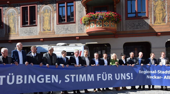 Auch der Appell von Dutzend Bürgermeistern aus drei Landkreisen auf dem Marktplatz hat nichts gebracht. Die Tübinger Bürger habe