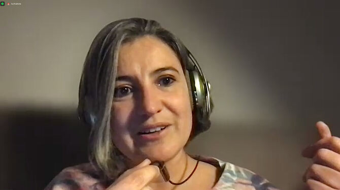 Mariette Navarro, die Autorin von »Über das Meer«, im Online-Gespräch.