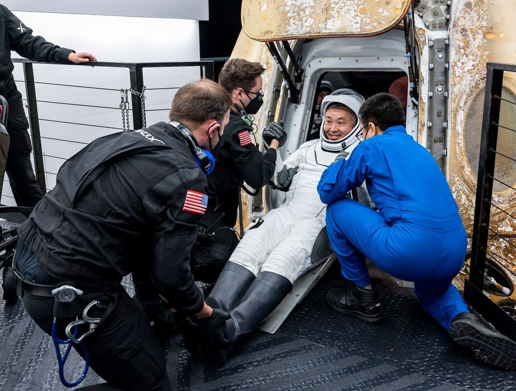 Zurück auf der Erde Zurück auf der Erde