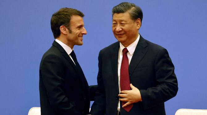 Macron in China