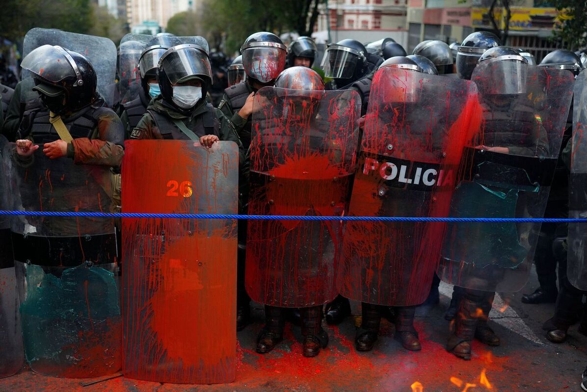 Demonstration Demonstration