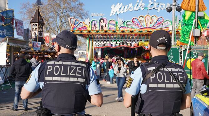 Beim Frühlingsfest im vergangenen Jahr ging es für die Polizei noch entspannt zu. ROSAR/FOTOAGENTUR STUTTGART