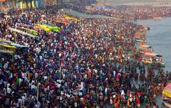 Menschenmenge in Ayodhya