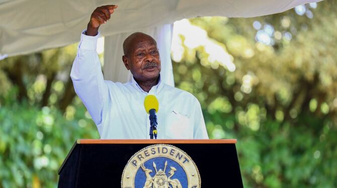 Yoweri Museveni Yoweri Museveni