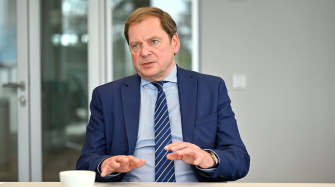 Wolfgang Epp, Hauptgeschäftsführer der Industrie- und Handelskammer Reutlingen. FOTO: PIETH Wolfgang Epp, Hauptgeschäftsführer der Industrie- und Handelskammer Reutlingen. FOTO: PIETH