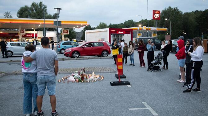 Zwölfjährige nahe Tankstelle erschossen