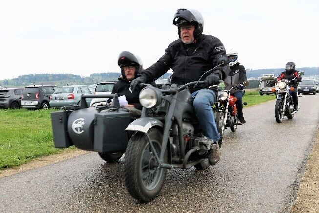 05_23_Oldtimerfest_Dottingen_02