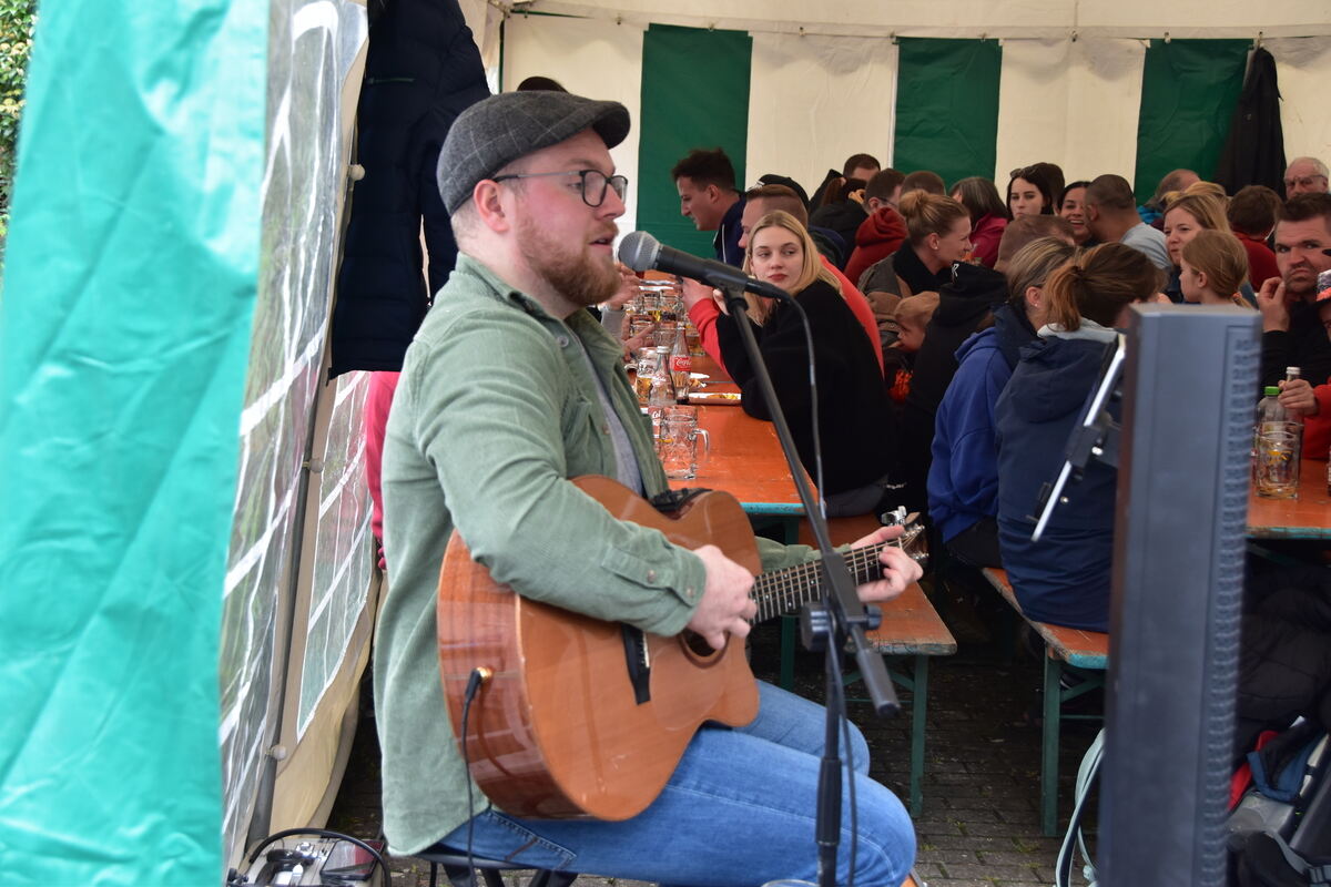 FOTOS JÜRGEN MEYER MAIFEIERN_40