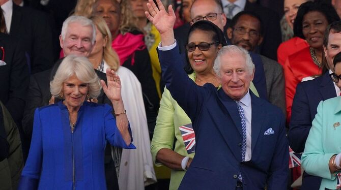 König Charles III. König Charles III.