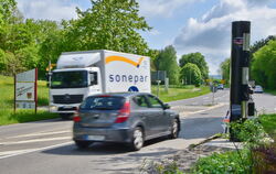 Am Montag hat Bodelshausen seine erste stationäre Geschwindigkeitsmessanlage in Betrieb genommen.