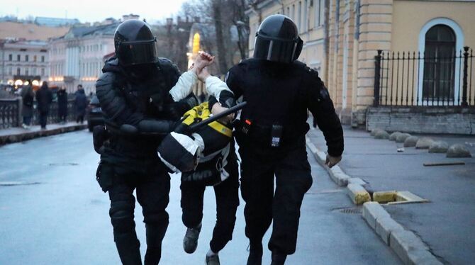 Festnahme in St. Petersburg
