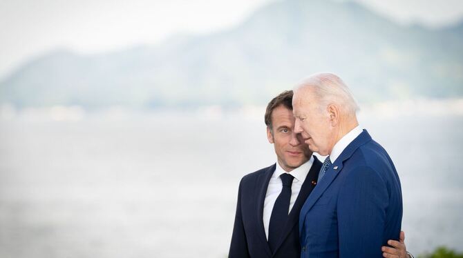G7-Gipfel - Macron + Biden