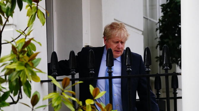 Macht Boris Johnson bald endgültig den Abgang?  FOTO: JONES/DPA