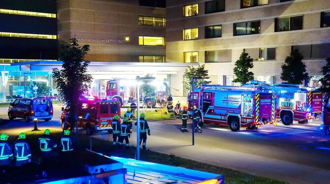 Drei Tote bei Brand in Klinik in Österreich