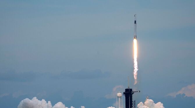 Start SpaceX-Rakete Start SpaceX-Rakete