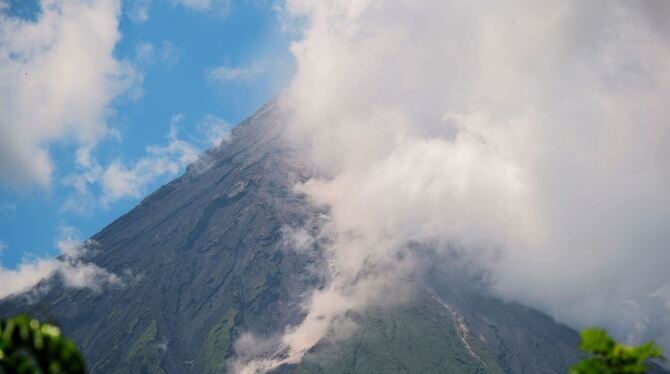 Vulkan Mayon auf den Philippinen