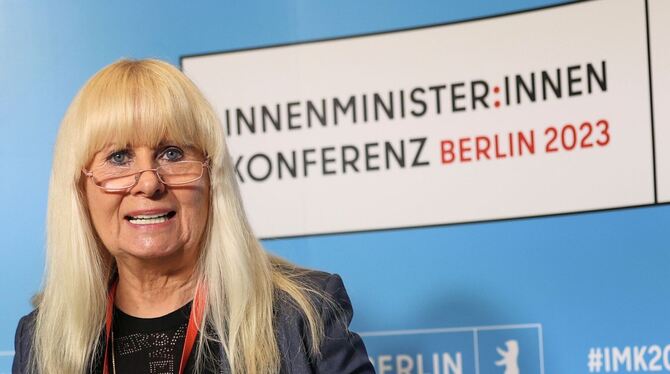 Iris Spranger Iris Spranger