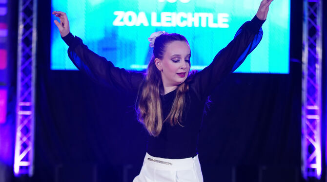 Die hat Grund zum Jubeln: Zoa Leichtle ist Europameisterin. FOTO: PRIVAT Die hat Grund zum Jubeln: Zoa Leichtle ist Europameisterin. FOTO: PRIVAT