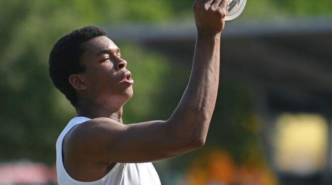 Kelson de Carvalho glänzt beim Diskuswurf und Kugelstoßen. FOTO: MEYER Kelson de Carvalho glänzt beim Diskuswurf und Kugelstoßen. FOTO: MEYER