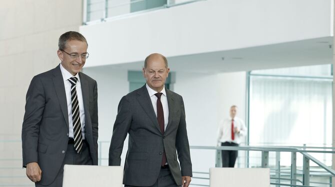 Bundeskanzler Scholz trifft Intel-Chef Gelsinger Bundeskanzler Scholz trifft Intel-Chef Gelsinger