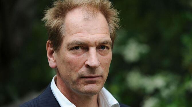 Julian Sands