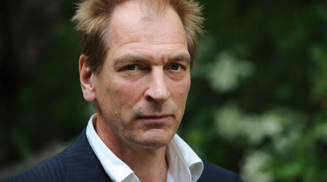 Julian Sands