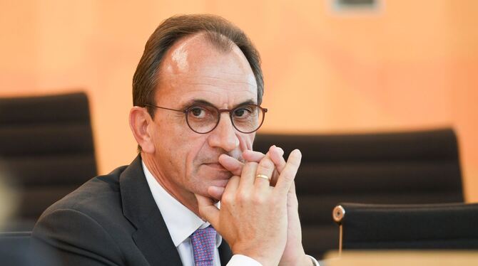 Finanzminister Boddenberg Finanzminister Boddenberg