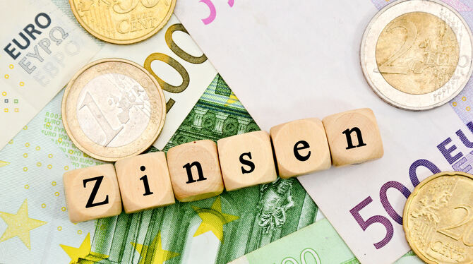 Finanzinstitute haben nach der radikalen Wende der Europäischen Zentralbank wieder ein vielfältiges Angebot an Zinsanlagen. FOTO