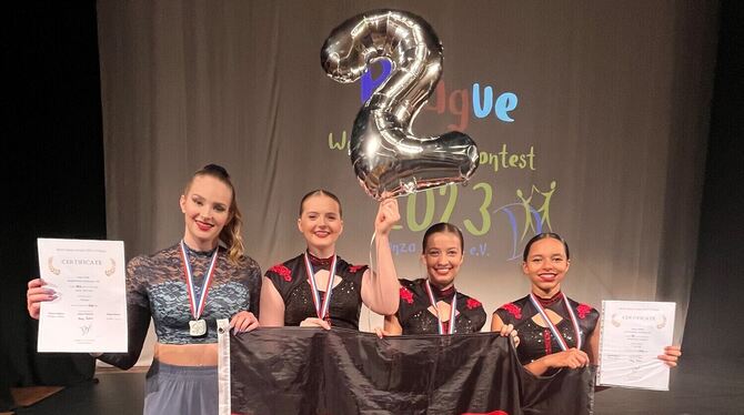 Die Jugend Company: Luisa Fock, Maila Schultz, Lea Mayer und Marie Müller (von links). FOTO: PR Die Jugend Company: Luisa Fock, Maila Schultz, Lea Mayer und Marie Müller (von links). FOTO: PR