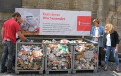  Das lag alles irgendwo auf dem Boden und landete nicht in den Abfalleimern: Miriam Ibrahimovic, Leiterin der Kommunalen Service
