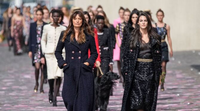 Fashion Week in Paris - Chanel Fashion Week in Paris - Chanel