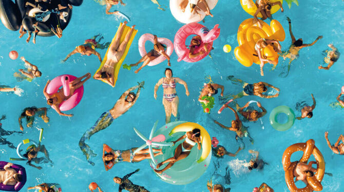 »Freibad« passt zum Sommer. FOTO: PR »Freibad« passt zum Sommer. FOTO: PR