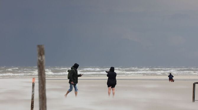Sturmtief »Poly« - Sankt Peter-Ording