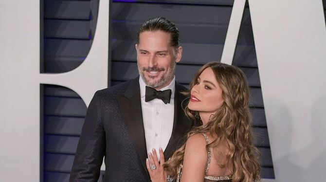 Sofia Vergara + Joe Manganiello