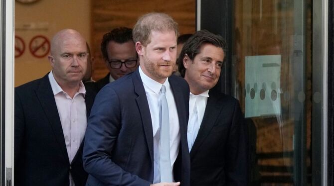 Prinz Harry und Anwalt David Sherborne