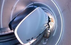 Eröffnung der Hyperloop-Teststrecke