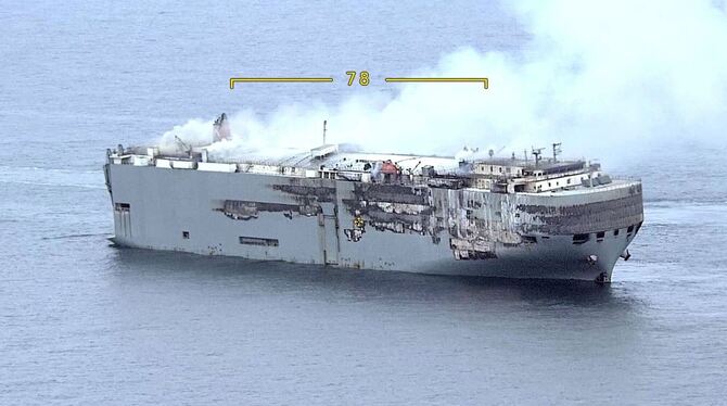 Brennender Frachter Brennender Frachter