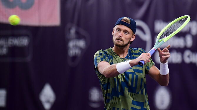 Zieht eindrucksvoll ins Halbfinale ein: Nicola Kuhn. FOTO: DUCLAM/WITTERS Zieht eindrucksvoll ins Halbfinale ein: Nicola Kuhn. FOTO: DUCLAM/WITTERS