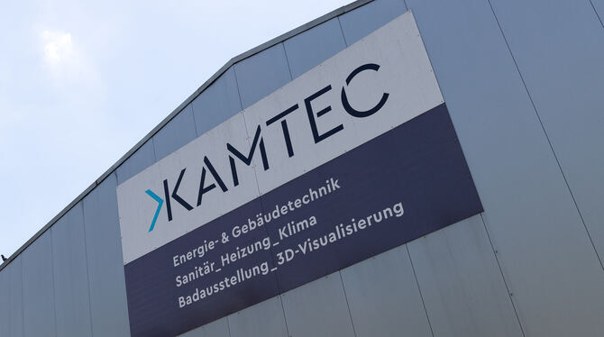 Firmenschild am Sitz der Kamtec GmbH in Metzingen