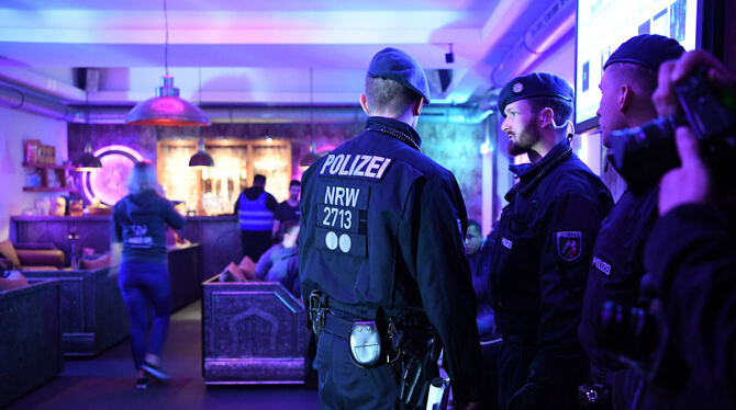 Razzia gegen Clan-Kriminalität in Essen.  FOTO: FASSBENDER/DPA