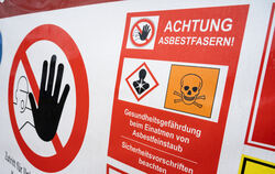Asbest-Belastung in Wohnhäusern birgt große Gefahr.  FOTO: SAUER/DPA 