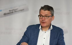 Roderich Kiesewetter. beim Besuch der GEA-Redaktion im April 2023.  FOTO: REISNER