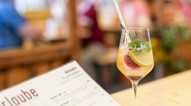 asd Hilfreich für Süchtige: Immer öfter werden in der Gastronomie abseits von Apfelschorle und Co. alkoholfreie Getränke angeboten,