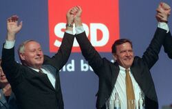Oskar Lafontaine und Gerhard Schröder