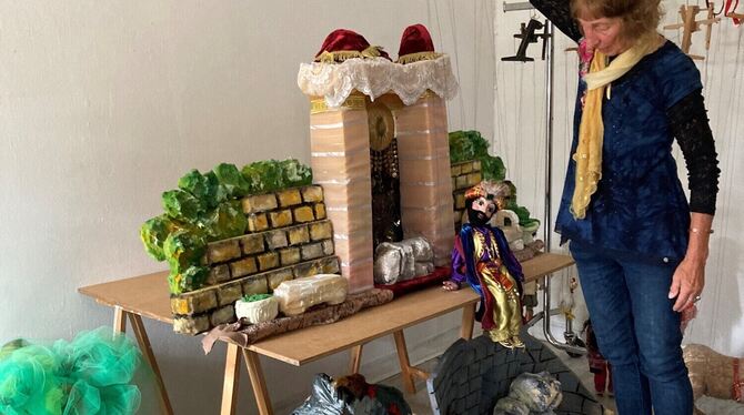 Die Puppenbühne Kassandra hat ihr Atelier ebenfalls auf der Haid und machte Programm für kleine Besucher.